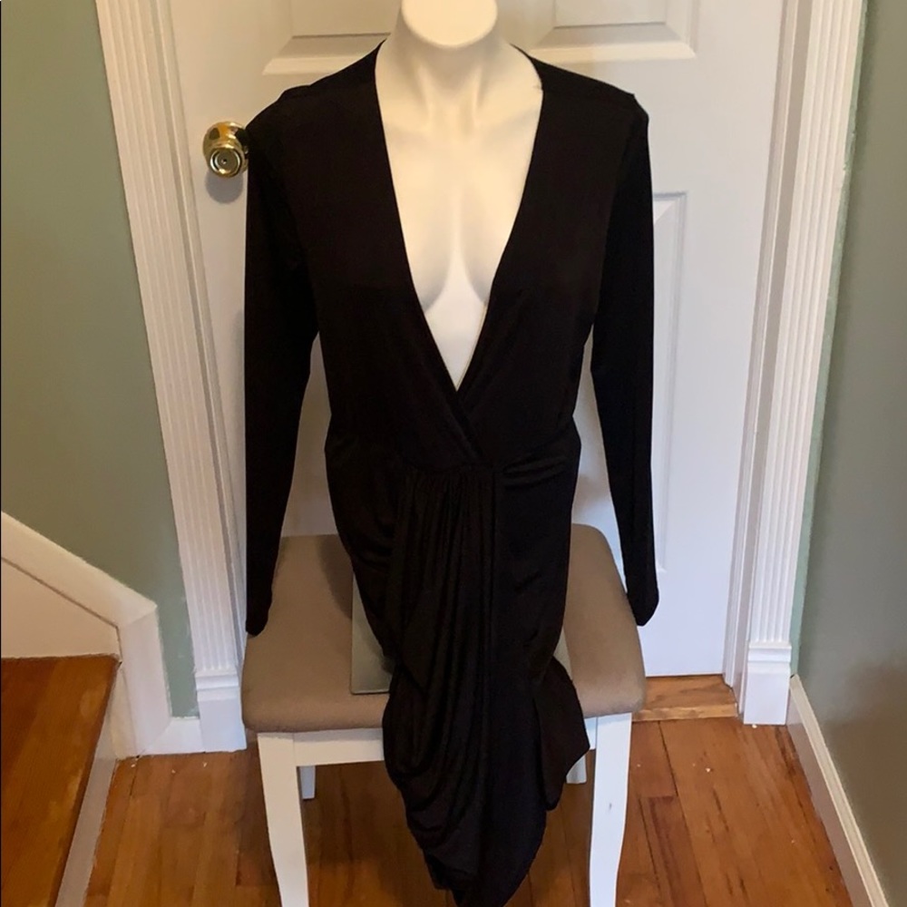 Black dress (never worn)